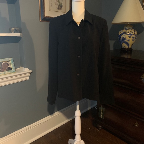 Jacket - Picture 3 of 7